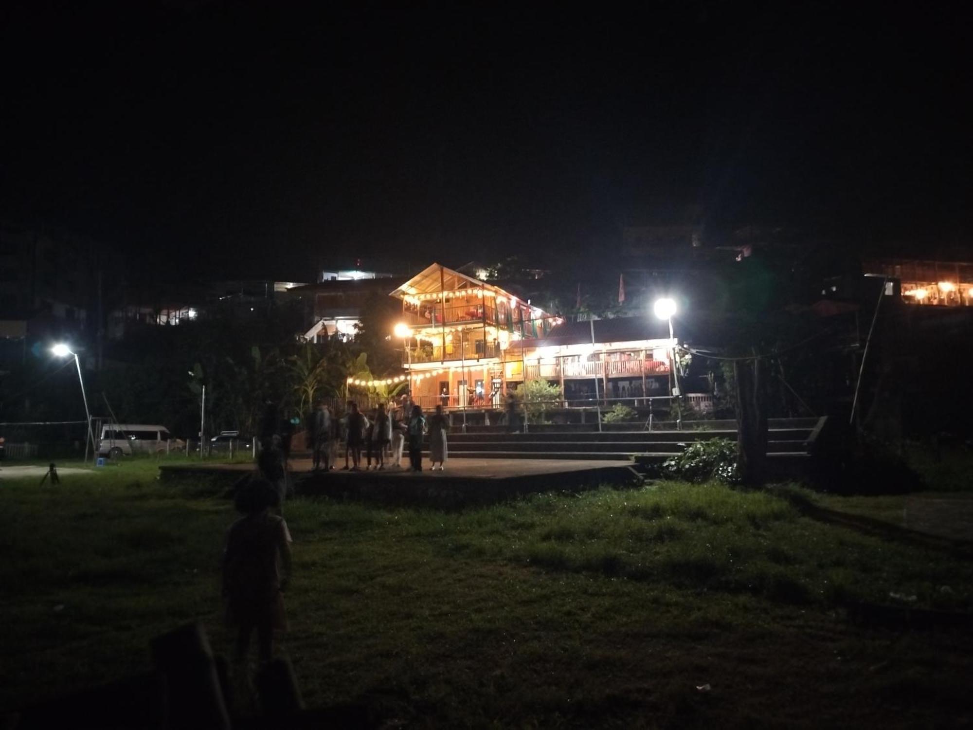 Tran Xuan Homestay Ba Be Екстериор снимка